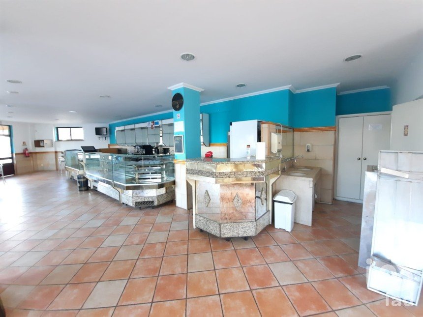 Bar-brasserie à Cadaval e Pêro Moniz de 221 m²