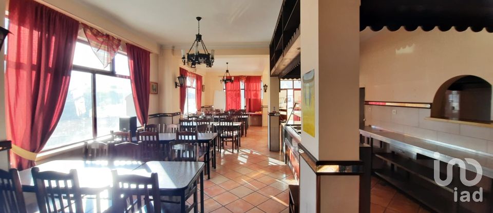 Bar-brasserie à Cadaval e Pêro Moniz de 221 m²