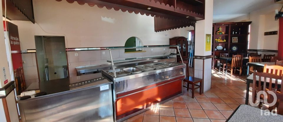 Brasserie-type bar in Cadaval e Pêro Moniz of 221 m²
