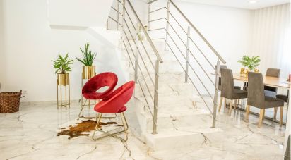 Maison T3 à Nossa Senhora das Misericórdias de 187 m²