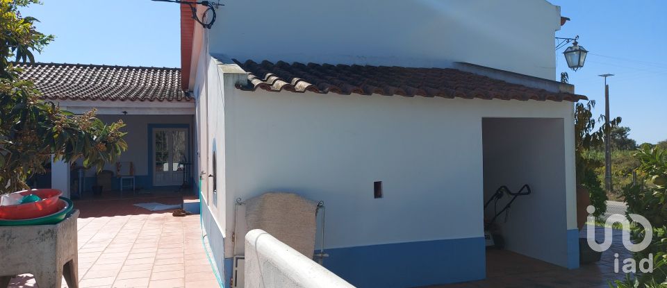 Maison T3 à Alcácer do Sal (Santa Maria do Castelo e Santiago) e Santa Susana de 210 m²