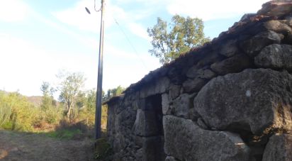 Maison T3 à Valadares de 126 m²