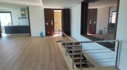 Maison T3 à Rebordosa de 750 m²