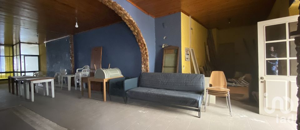 Building in Faro (Sé e São Pedro) of 350 m²