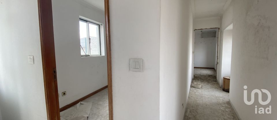 Building in Faro (Sé e São Pedro) of 350 m²