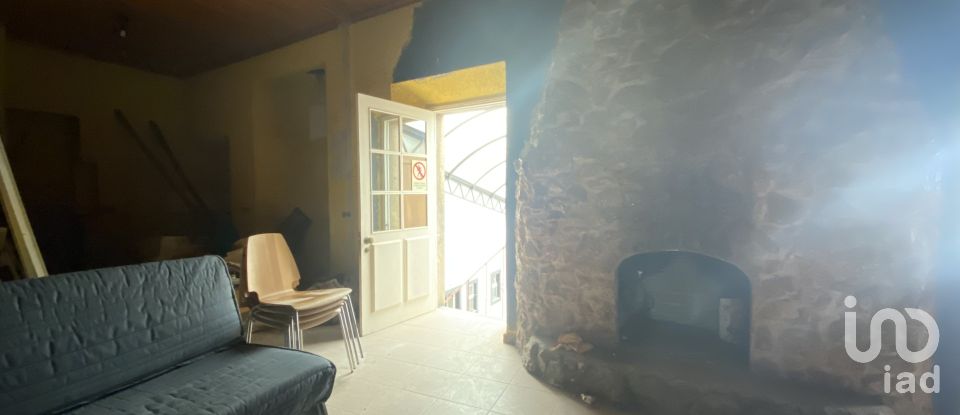 Building in Faro (Sé e São Pedro) of 350 m²