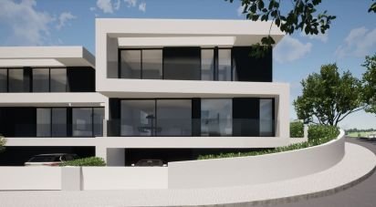 Casa / Villa T4 em Estômbar e Parchal de 170 m²