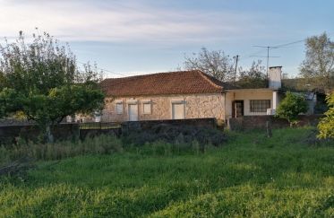 House T3 in Abrã of 265 m²