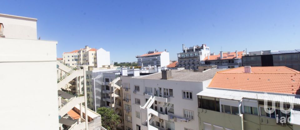 Apartment T4 in Santo António of 255 m²