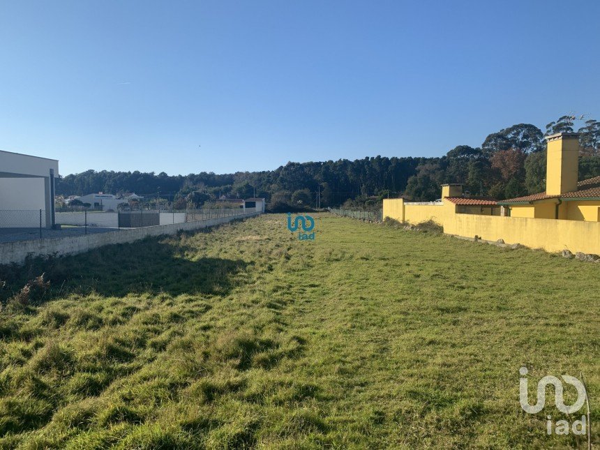 Terrain à Caminha (Matriz) e Vilarelho de 2 700 m²
