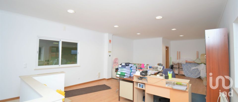 Warehouse in Podentes of 459 m²