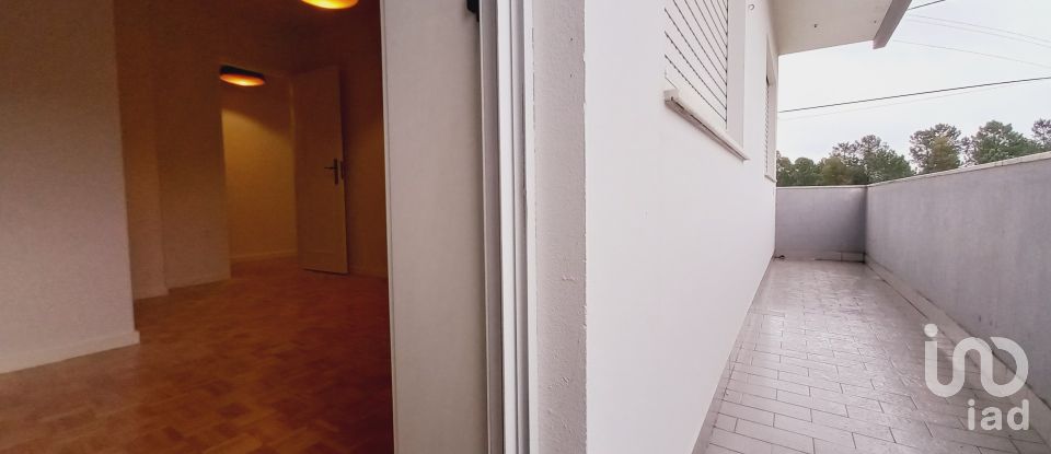 Apartment T3 in Oliveira of 110 m²