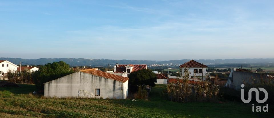 Terreno em São Martinho do Porto de 1 080 m²