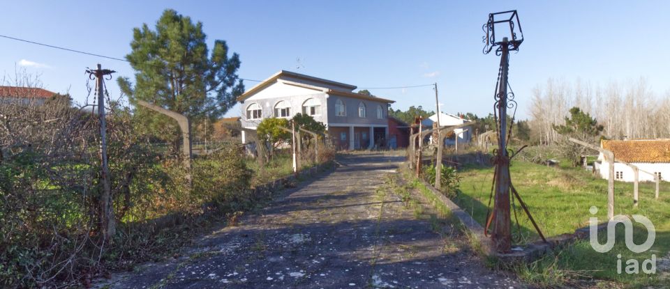 House T5 in Monte Real e Carvide of 406 m²