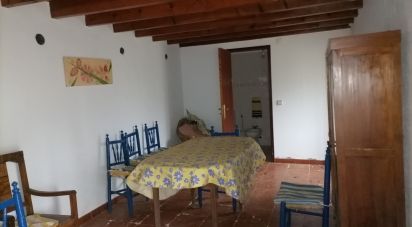 Maison T3 à Castelo Branco de 237 m²