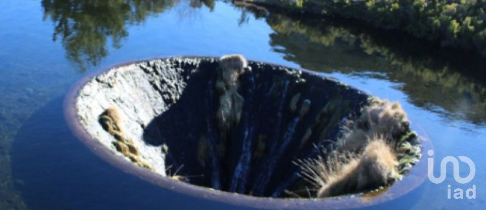 Terrain à bâtir à Covilhã e Canhoso de 883 m²