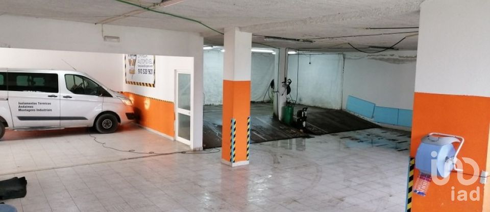 Shop / premises commercial in Aveiras de Baixo of 120 m²