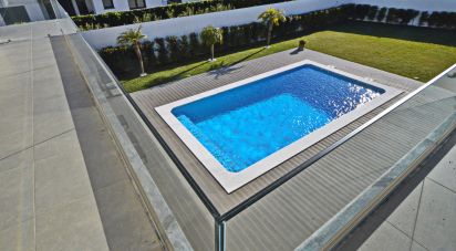 Maison T4 à Corroios de 250 m²