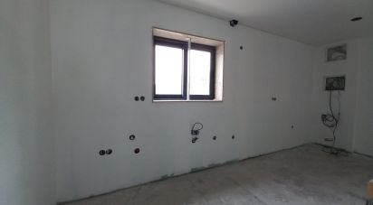 House T2 in Arcozelo of 85 m²