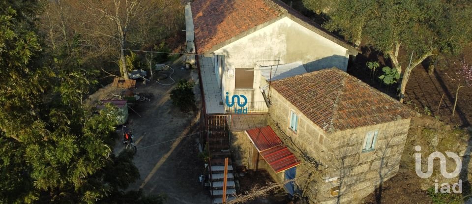 House T3 in Várzea, Aliviada e Folhada of 200 m²