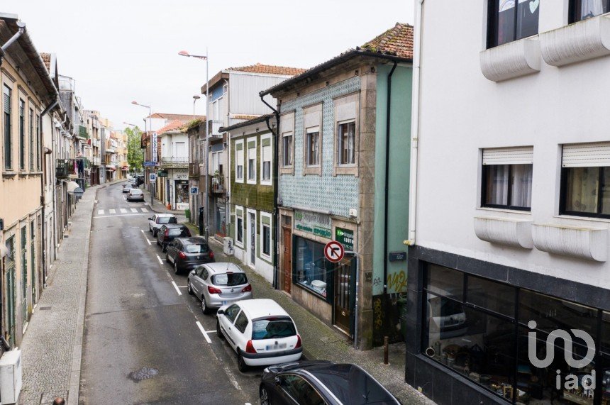 Block of flats in Santa Marinha E São Pedro Da Afurada of 200 m²