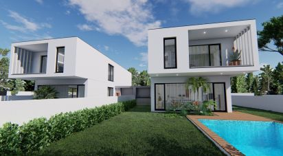 Maison T4 à Charneca De Caparica E Sobreda de 170 m²