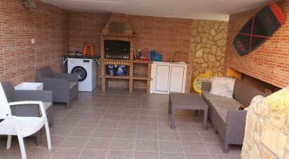 House T4 in Quarteira of 220 m²
