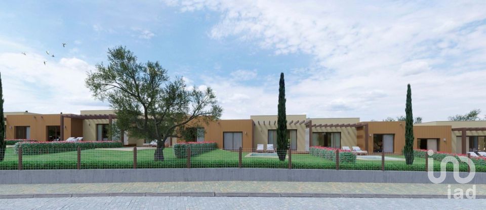 Casa / Villa T2 em Alcantarilha e Pêra de 80 m²