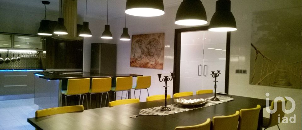 Maison T4 à São Pedro de Tomar de 238 m²