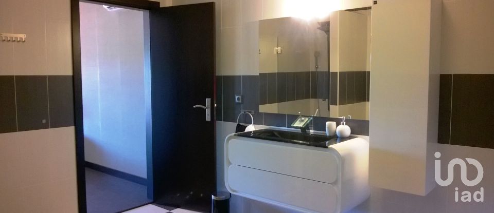 Maison T4 à São Pedro de Tomar de 238 m²