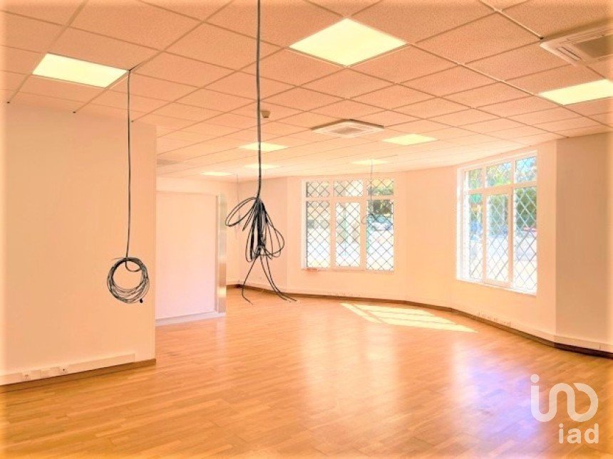 Offices in Benfica of 129 m²