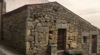 Maison T0 à Freixedas de 244 m²