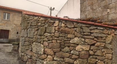 Maison T0 à Freixedas de 244 m²