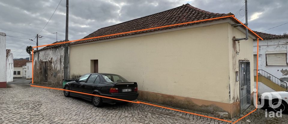 Casa de aldeia T1 em Turcifal de 99 m²