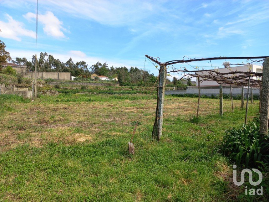 Building land in Abade de Neiva of 1,230 m²
