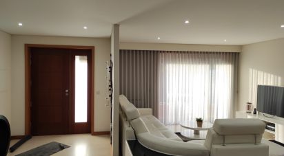 Maison T4 à Canedo, Vale e Vila Maior de 195 m²