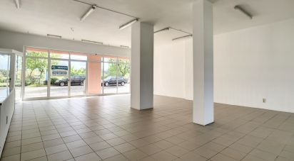Boutique/Local commercial à Válega de 125 m²