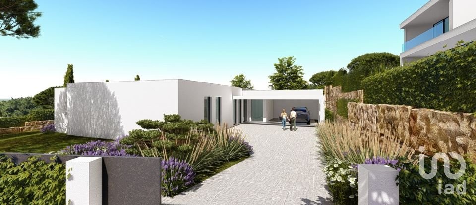 House T3 in Cela of 164 m²