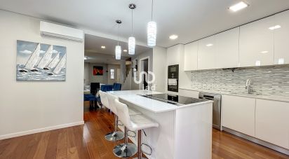 Maison T4 à Quarteira de 280 m²