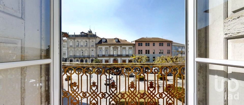 Prédio em Fafe de 910 m²