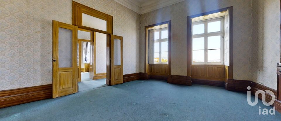 Prédio em Fafe de 910 m²