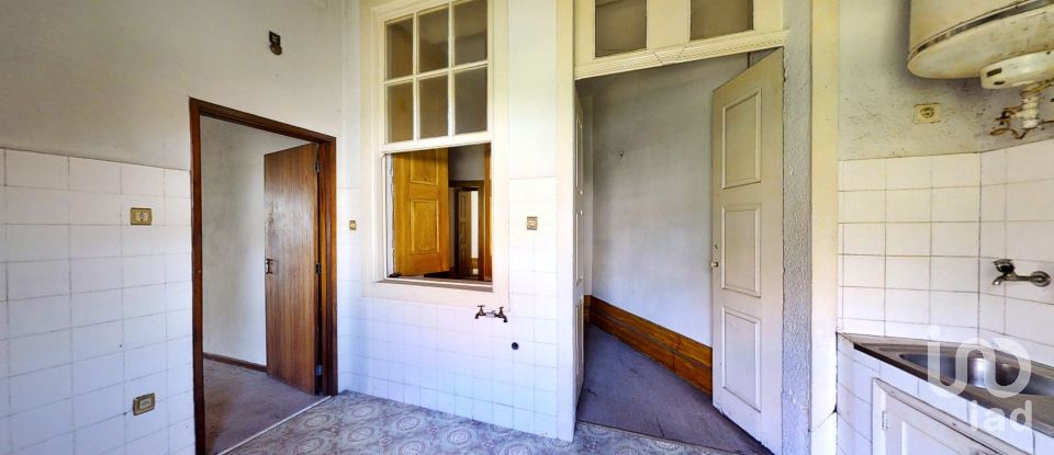 Prédio em Fafe de 910 m²