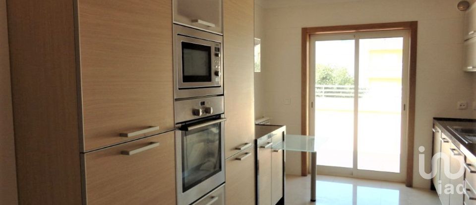 Appartement T3 à Algés, Linda-a-Velha e Cruz Quebrada-Dafundo de 289 m²