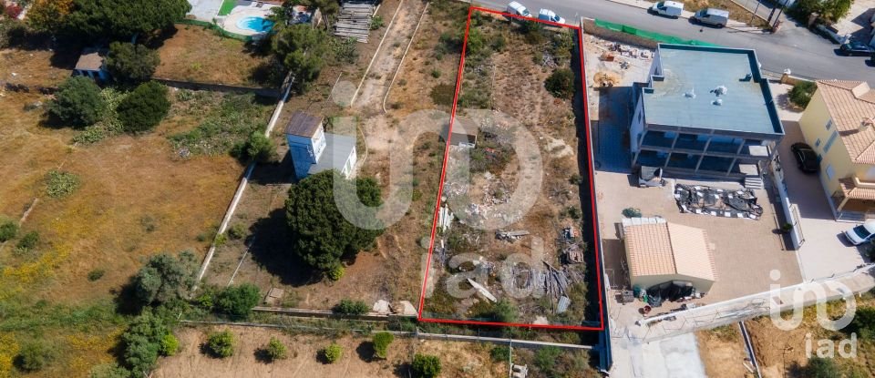 Building land in Quarteira of 928 m²