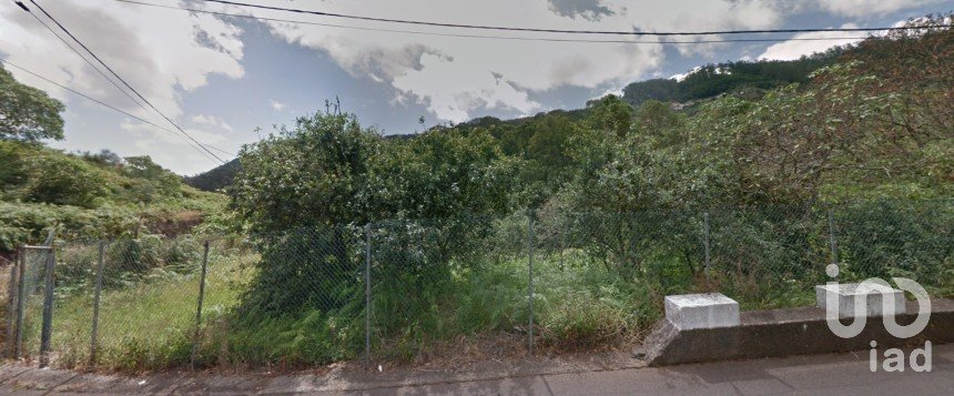 Land in Machico of 710 m²