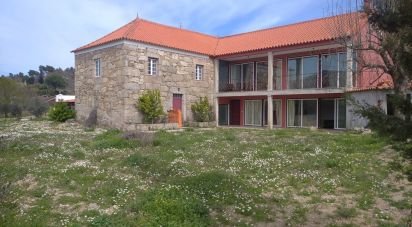Country house T4 in Vela of 477 sq m