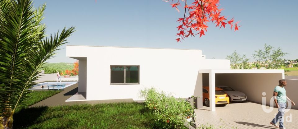 Casa / Villa T3 em Santa Bárbara de 224 m²