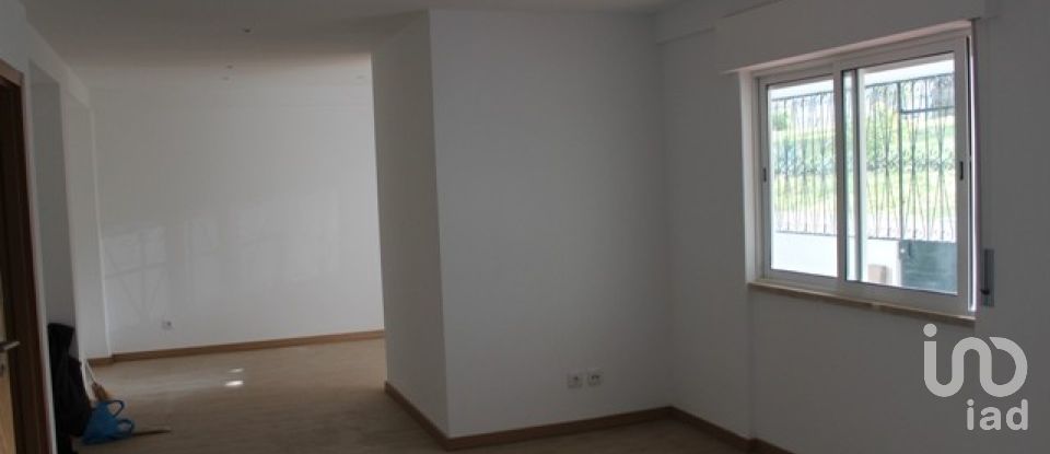 Mansion T3 in Odivelas of 121 m²