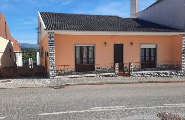 House/villa T3 in Cadaval e Pêro Moniz of 171 sq m