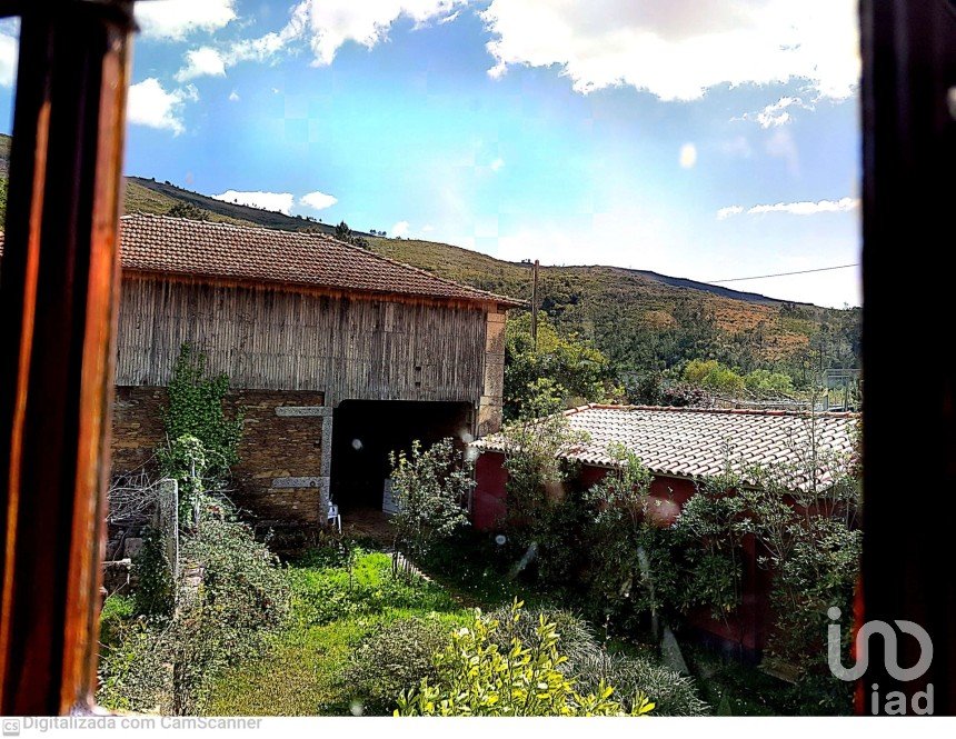 House T5 in Venade e Azevedo of 264 m²